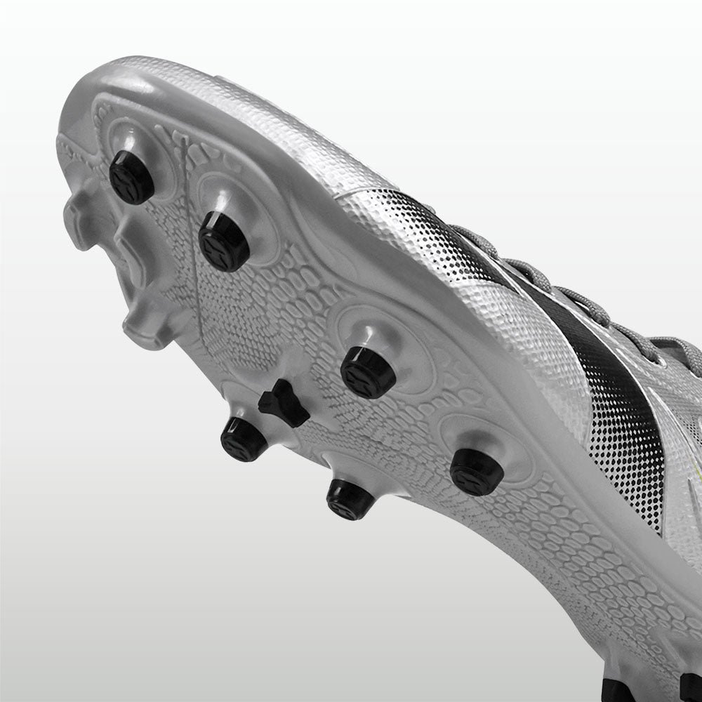 Nivia Ashtang 3.0 Football Shoe - Image 9